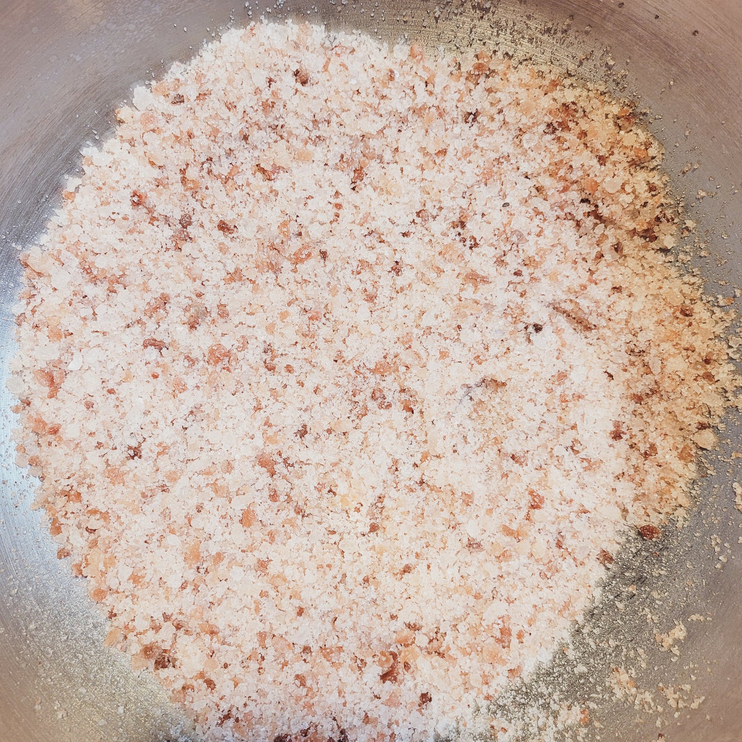 PINK HIMALAYAN CHAMPAGNE BATH SALTS