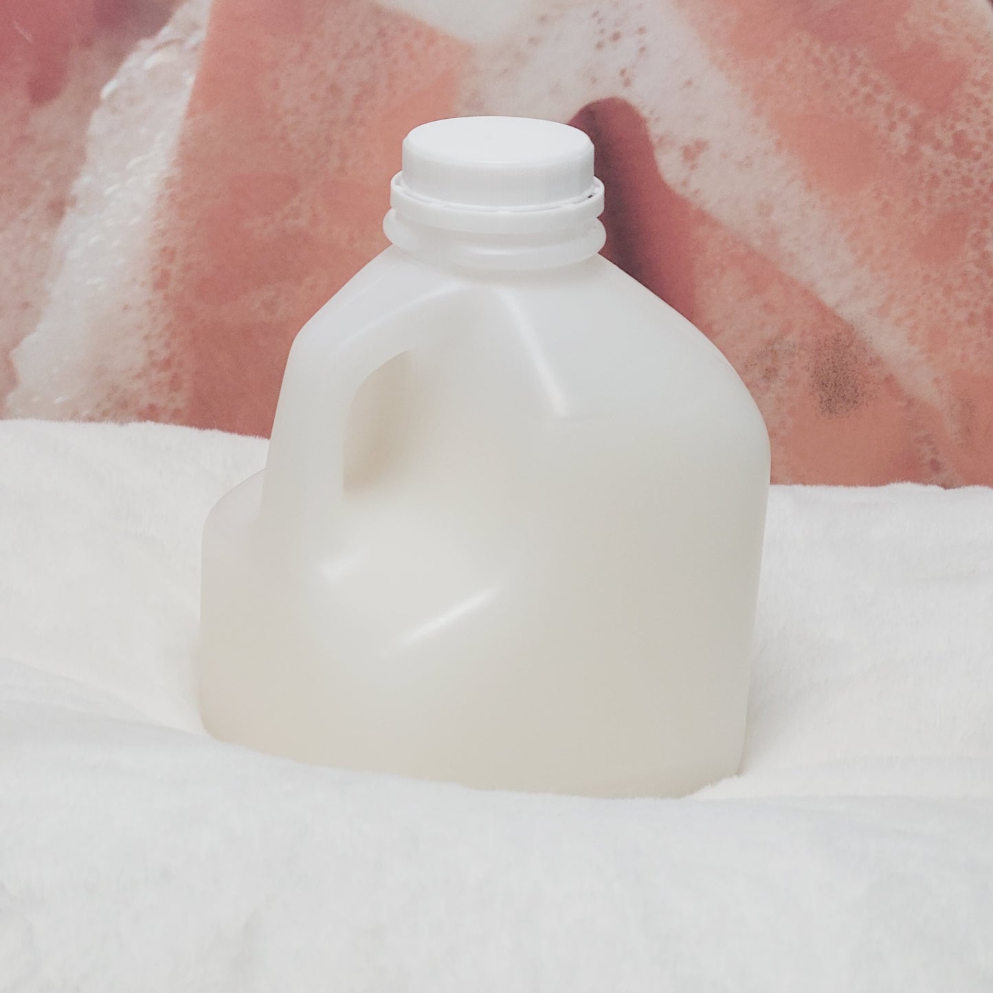 COCONUT MILK BUBBLE BATH, PEACHES & CREAMY MUSK