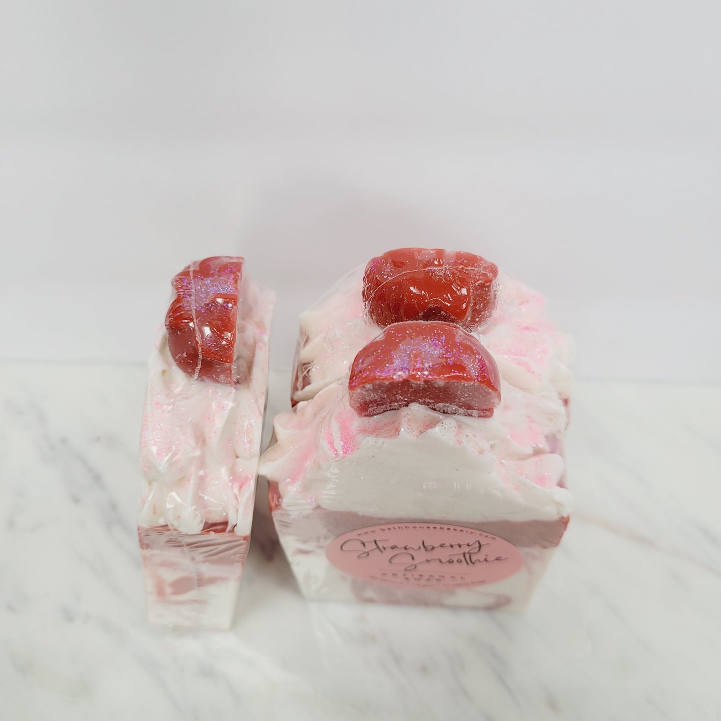 STRAWBERRY SMOOTHIE GOURMAND SOAP SLICE